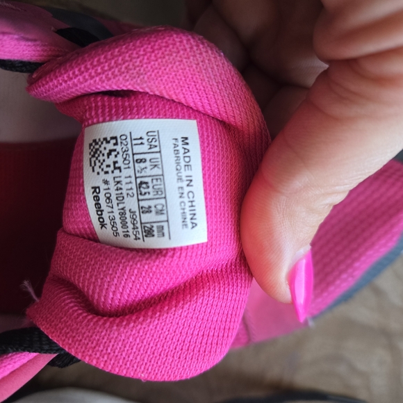 Reebok Women's Pink Athletic Shoes - Picture 4 of 4